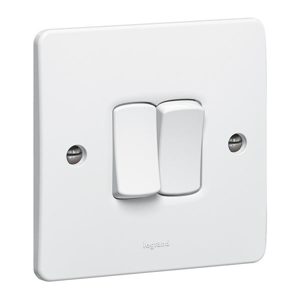 LEGRAND 730024 2G 1W 10AX Synergy White