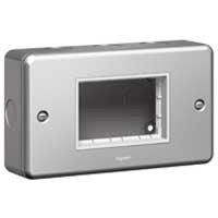 LEGRAND 733893 ANCILLARY FITTING CARRIER PLAT Synergy Metalclad