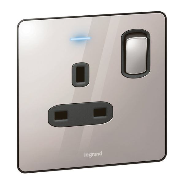 LEGRAND 832261 1G 13A DP SWITCHED SOCKET+LED Synergy Sleek PSS