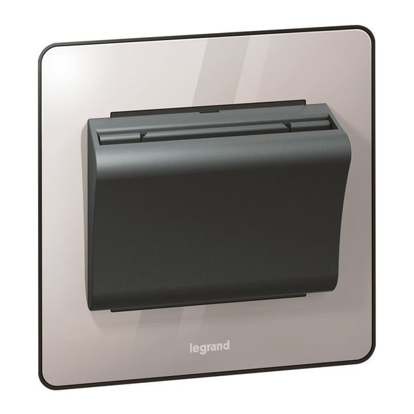 LEGRAND 832300 KEY CARD SWITCH 230V Synergy Sleek PSS