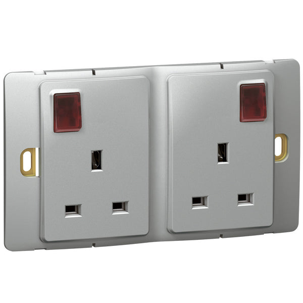 LEGRAND 283115 281906 13A DOUBLE SWITCHED SOCKET + LED Mallia Silver
