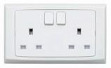 MK S2747DP Whi 2G 13A DP Switched Socket Outlet