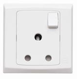 MK S2893Whi 1G 15A SP Switched Sockets Outlet